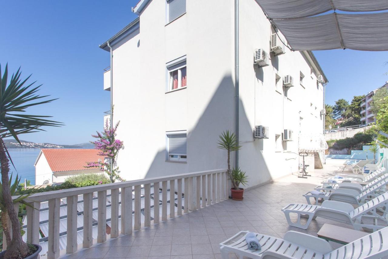 Apartments Alajbeg Trogir Exteriör bild