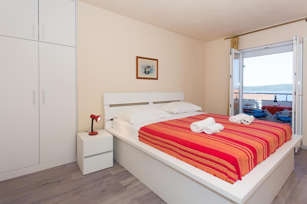Apartments Alajbeg Trogir Exteriör bild
